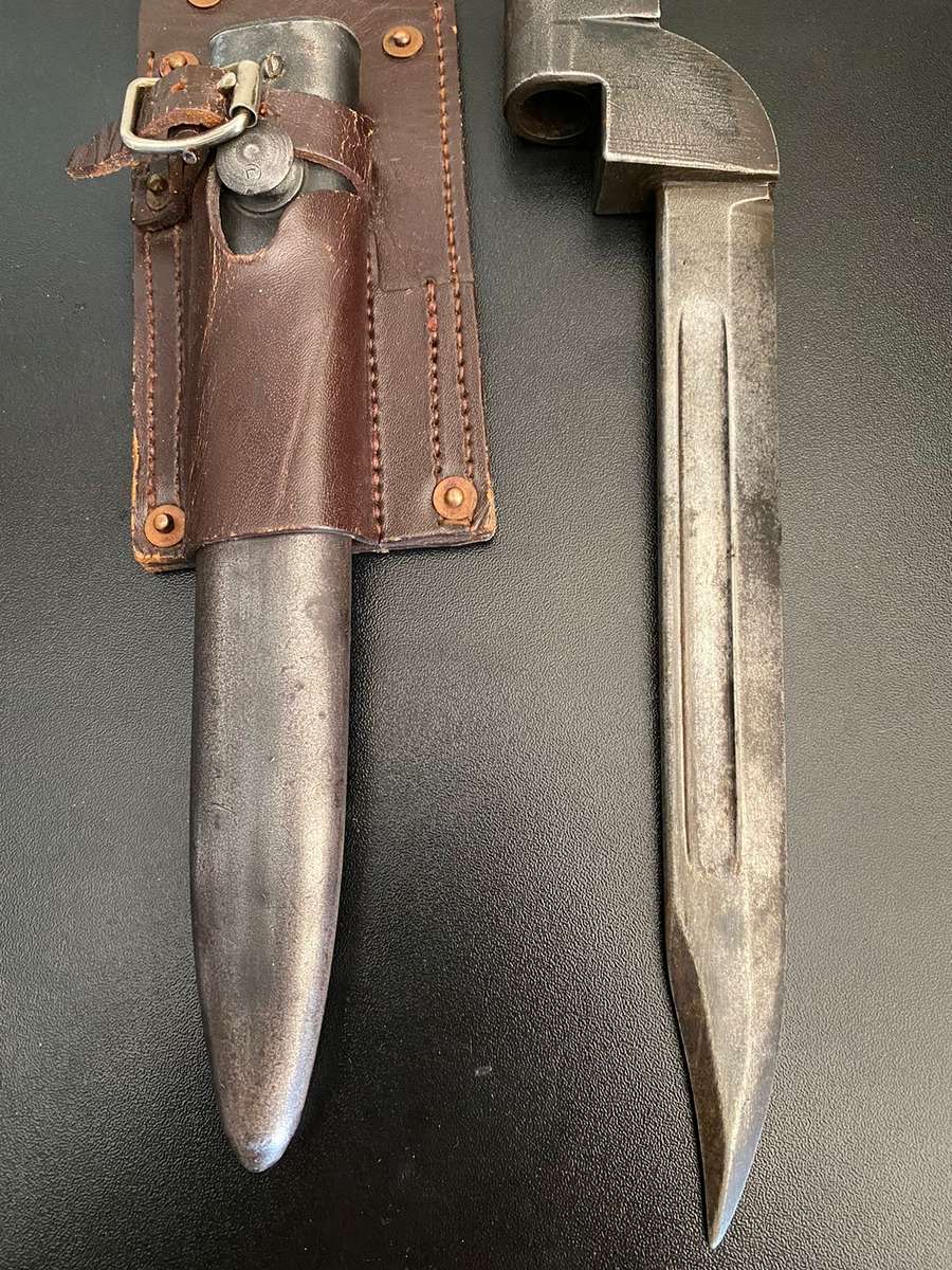 NO 9 BAYONET WITH METAL SCABBARD AND METAL FROG-ALL IN GOOD CONDITION-BAYONET IS DATED 1949