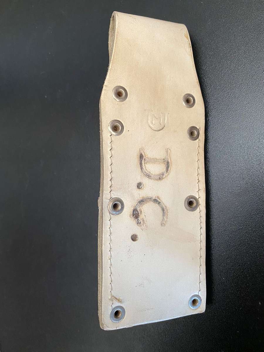 CEREMONIAL LEATHER SCABBARD FOR THE .303 SPIKE BAYONET