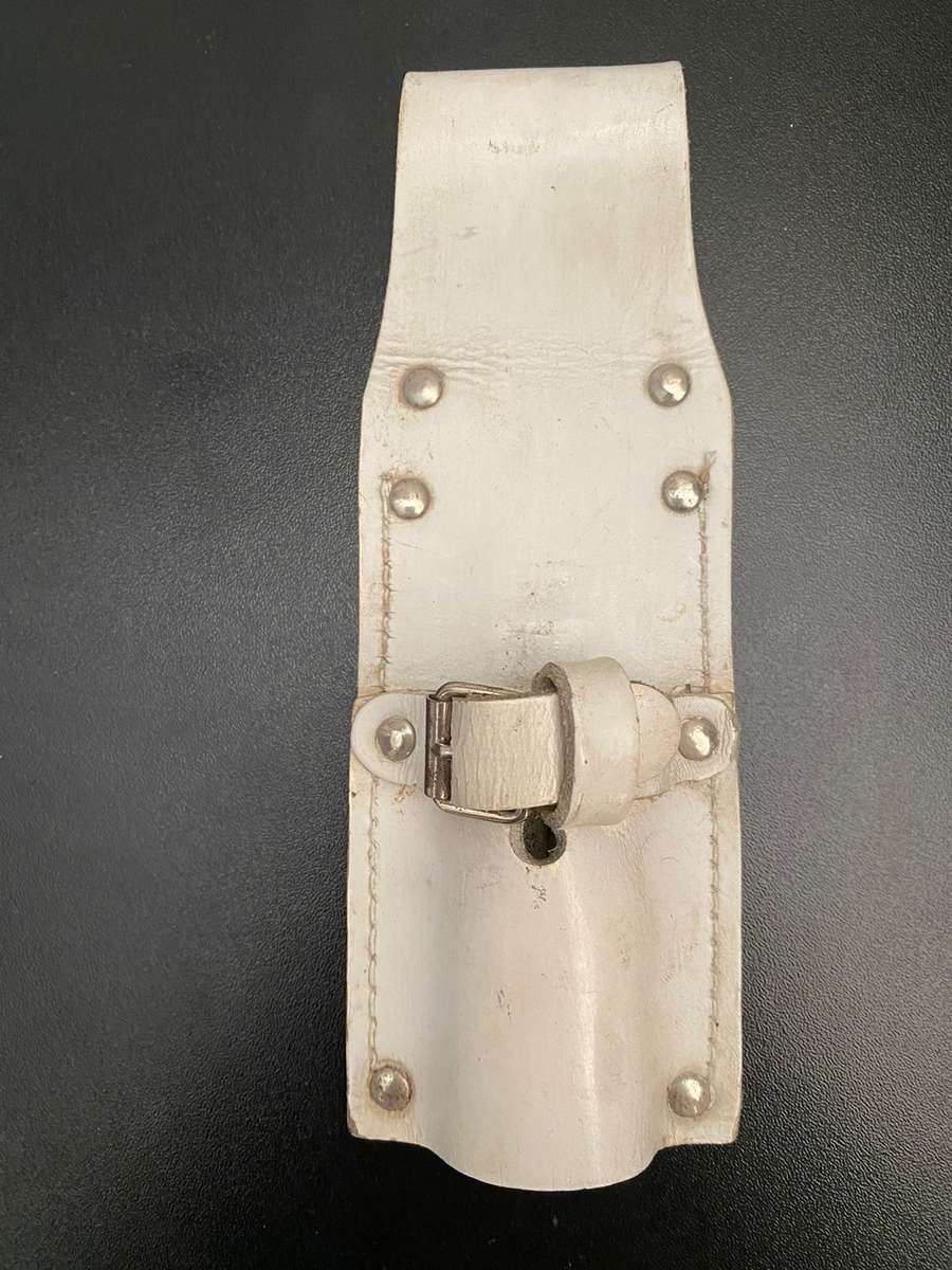 CEREMONIAL LEATHER SCABBARD FOR THE .303 SPIKE BAYONET