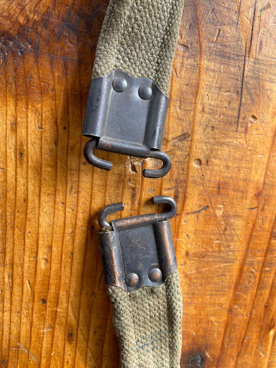 FN .303 RIFLE SLING WITH BRASS ENDS