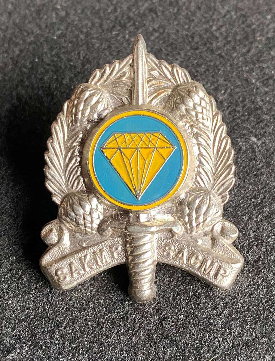 NORTHERN CAPE COMMAND PROVOST UNIT CAP BADGE-APPROVED 1991-2X SCREW LUGS