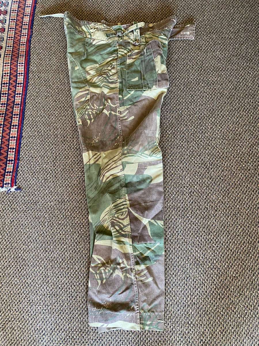 RHODESIAN CAMO TROUSERS-SIZE 32,WITH PIPE LENGTH OF 73 CM-USED BUT GOOD CONDITION-REINFORCED BACK SI