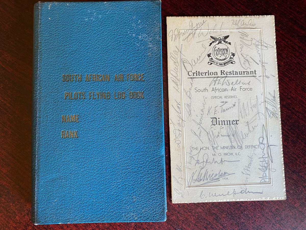 SAAF/WW2 SA AIR FORCE PILOTS FLYING LOG BOOK-MAJOR B.T. TINDALL-SOLD WITH DINNER CARD-DATED 1938