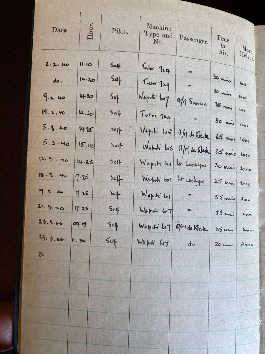 SAAF/WW2 SA AIR FORCE PILOTS FLYING LOG BOOK-MAJOR B.T. TINDALL-SOLD WITH DINNER CARD-DATED 1938