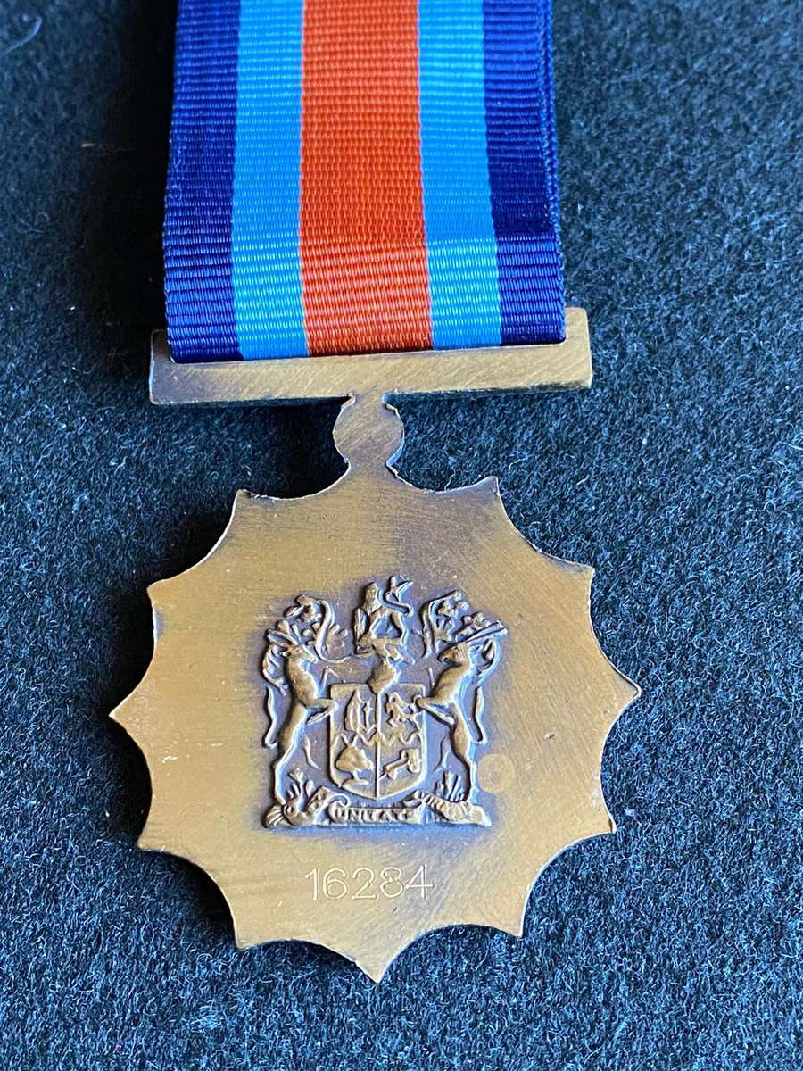 CHIEF OF THE SADF COMMENDATION MEDAL-1974-FULL SIZE-NUMBERED