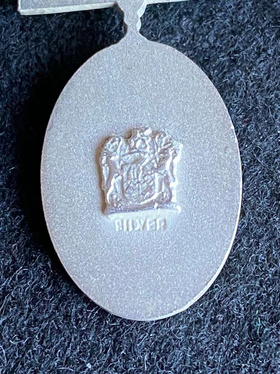 MINIATURE SILVER MK SERVICE MEDAL FOR 20 YEARS SERVICE-SILVER MARKED