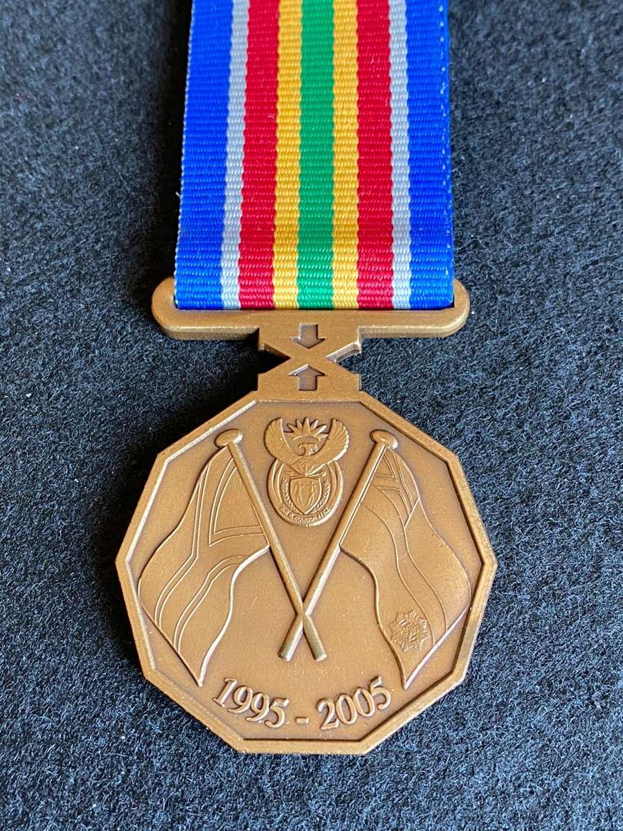 POLICE 10 YEARS COMMEMORATION MEDAL-FULL SIZE-NUMBERED