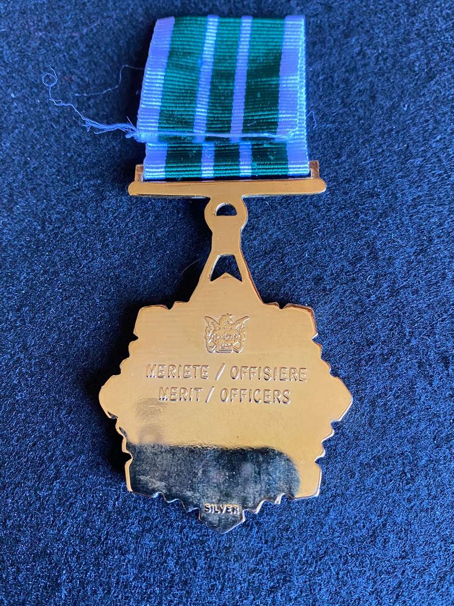 FULL SIZE,SA PRISONS SERVICE MEDAL FOR MERIT (COMMISIONED OFFICERS 1980)- SILVER