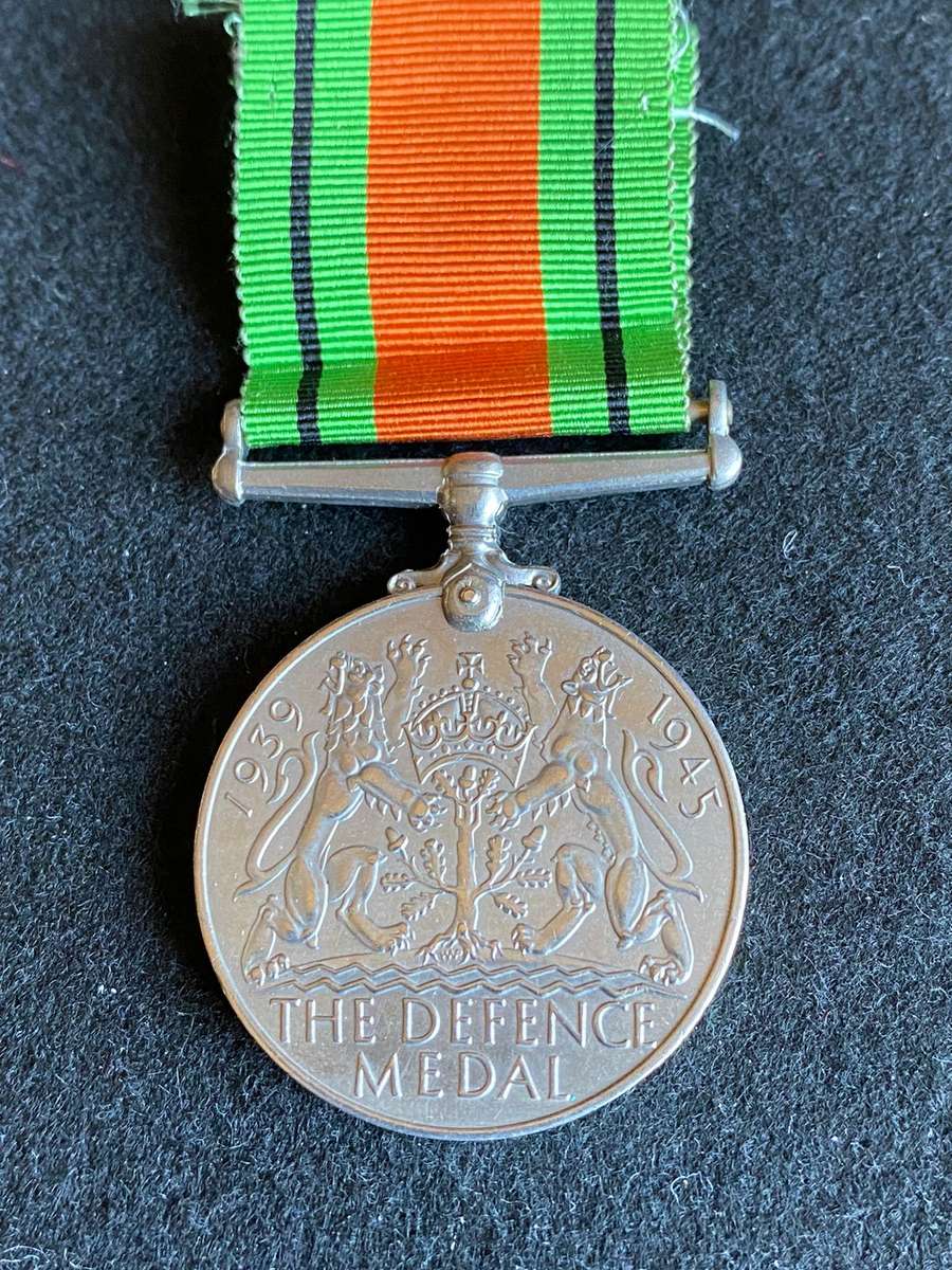 WW2 FULL SIZE DEFENCE MEDAL- UNNAMED