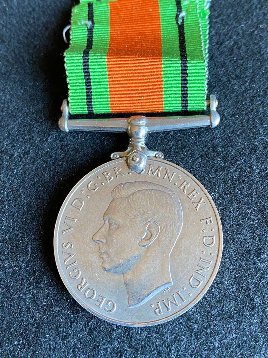 WW2 FULL SIZE DEFENCE MEDAL- UNNAMED