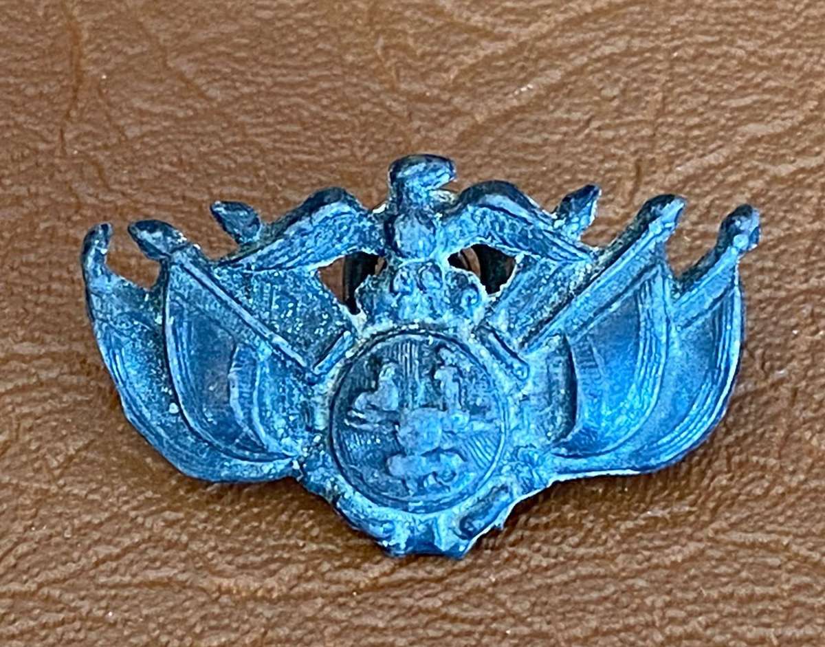 BOER WAR ZAR WHITE METAL COLLAR BADGE- (NOT IN OWEN)