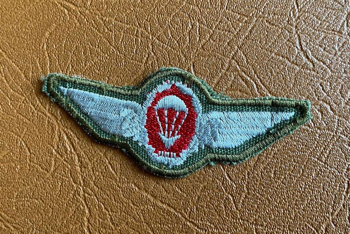 BOPHUTHATSWANA DF, SPECIAL FORCES PARA WING- RED -INSTRUCTOR