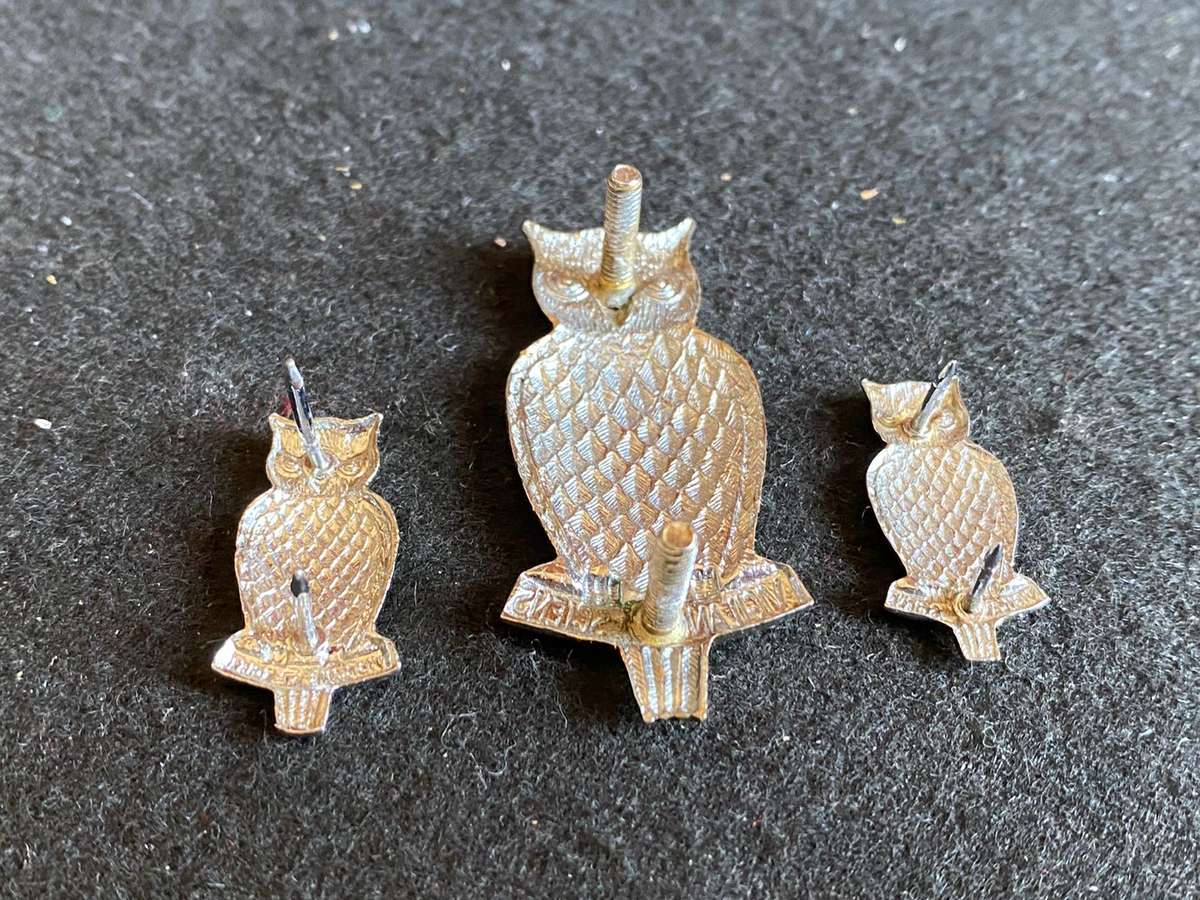 MILITARY INTELLIGENCE CAP AND COLLARS-FIRST ISSUE-WORN POST 1971-LUGS + PINS COMPLETE