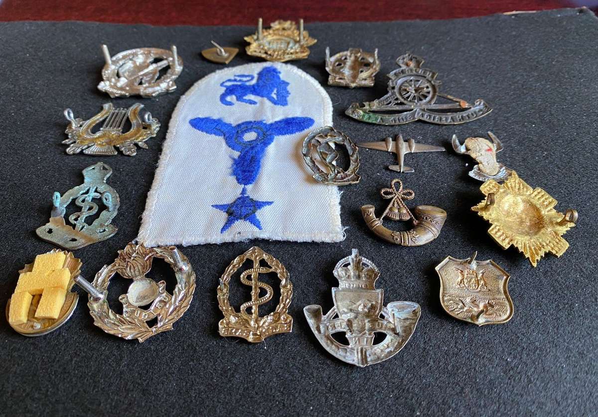 MIXED LOT OF BADGES-SOLD TOGETHER-18 IN TOTAL-SOME MISSING PINS