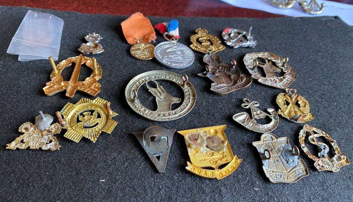 SELECTION OF BADGES AND MEDALS-SOLD TOGETHER- 18 IN TOTAL-SOME WITH MISSING LUGS