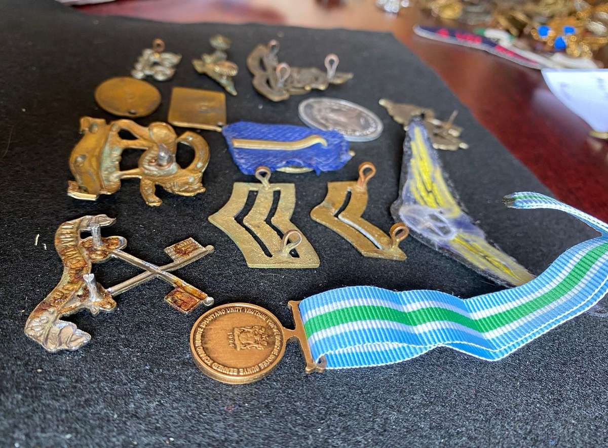 MIXED LOT OF MEDALS AND BADGES-SOLD 14 IN TOTAL