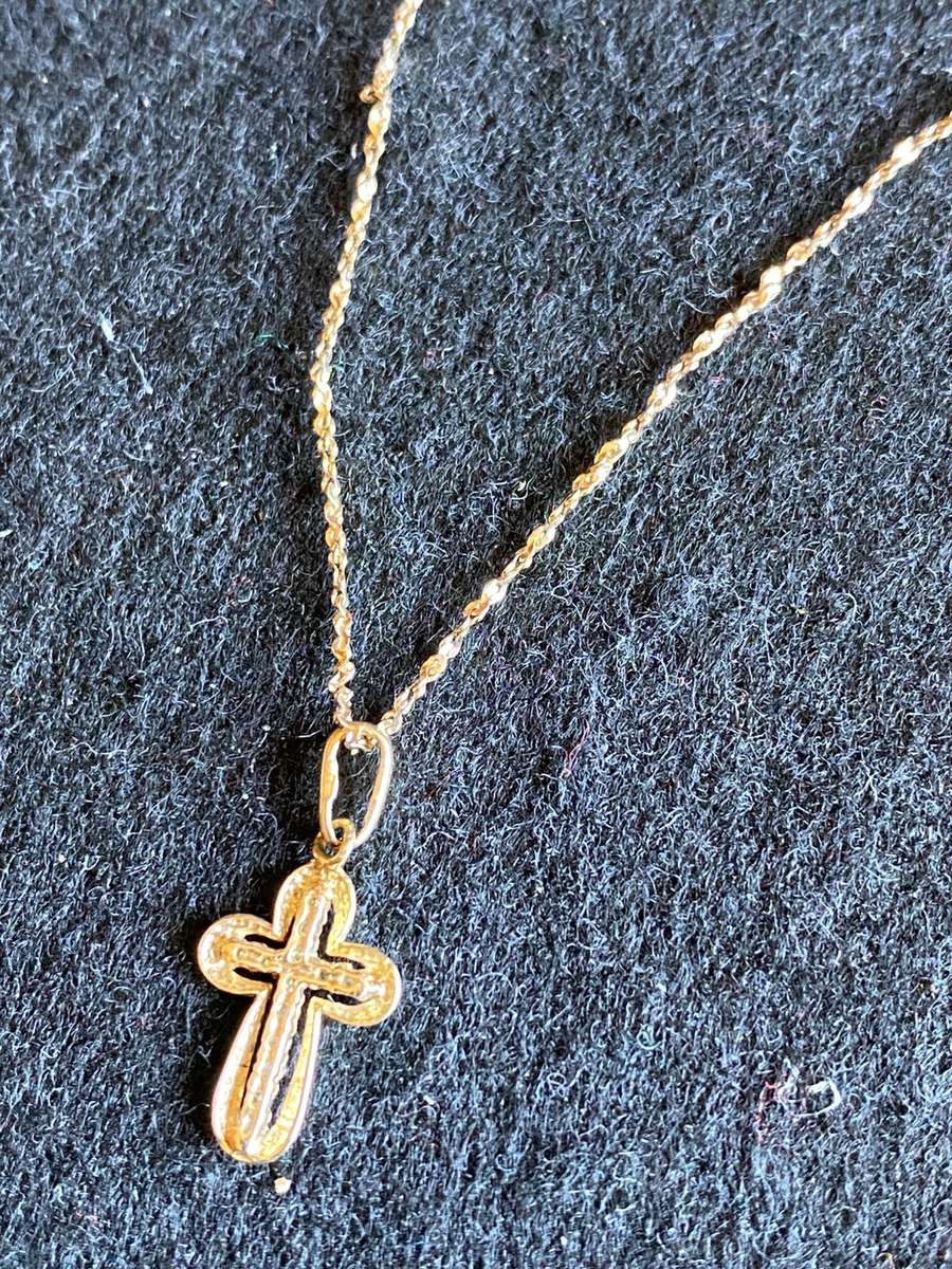 9CT YELLOW GOLD NECKLACE-OVERALL LENGTH 39 CM STAMP 9CT-WEIGHT 1,3G-COMES WITH PENDANT