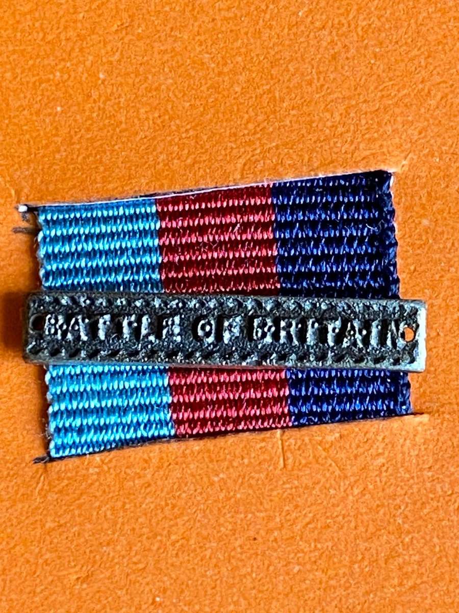 MINIATURE BATTLE OF BRITIAIN CLASP