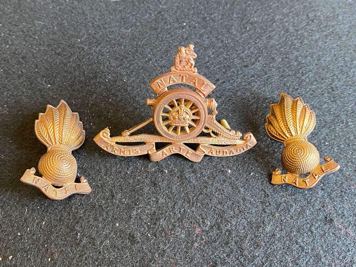 NATAL FIELD ARTILLERY CAP AND COLLARS-WORN 1920'S-1940-LUGS + PINS COMPLETE