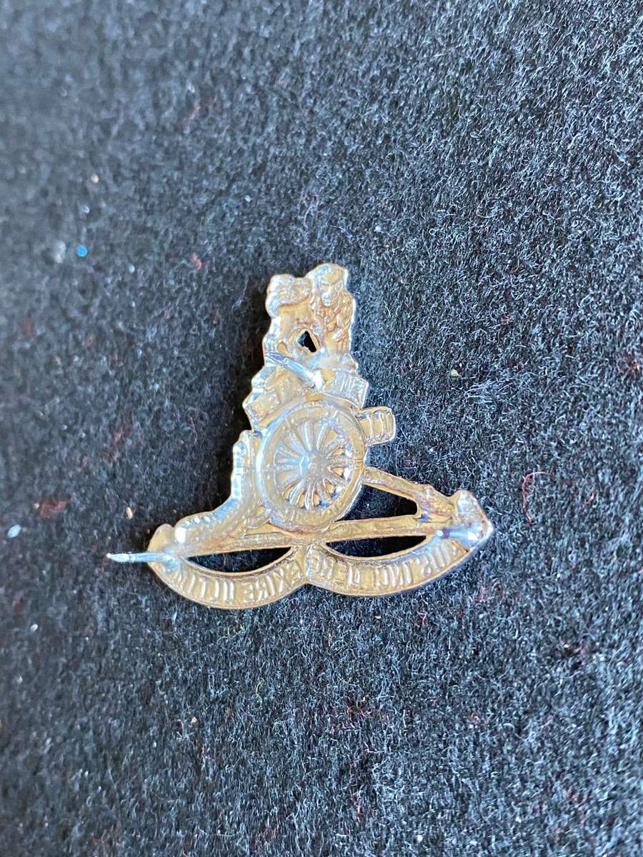 SA FIELD ARTILLERY CHROMED BERET BADGE (SMALL TYPE) WORN FROM 1990'S- 3 PINS