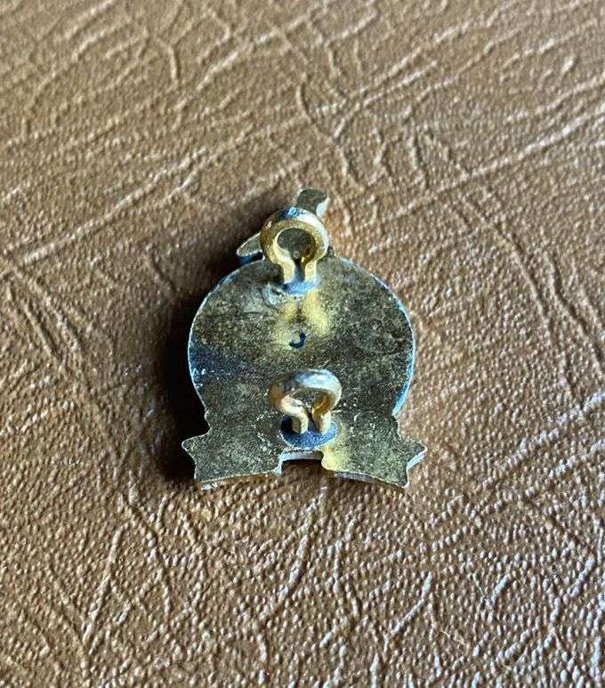 RHODESIAN INTEL CORPS ANODISED CAP BADGE- 2 LUGS