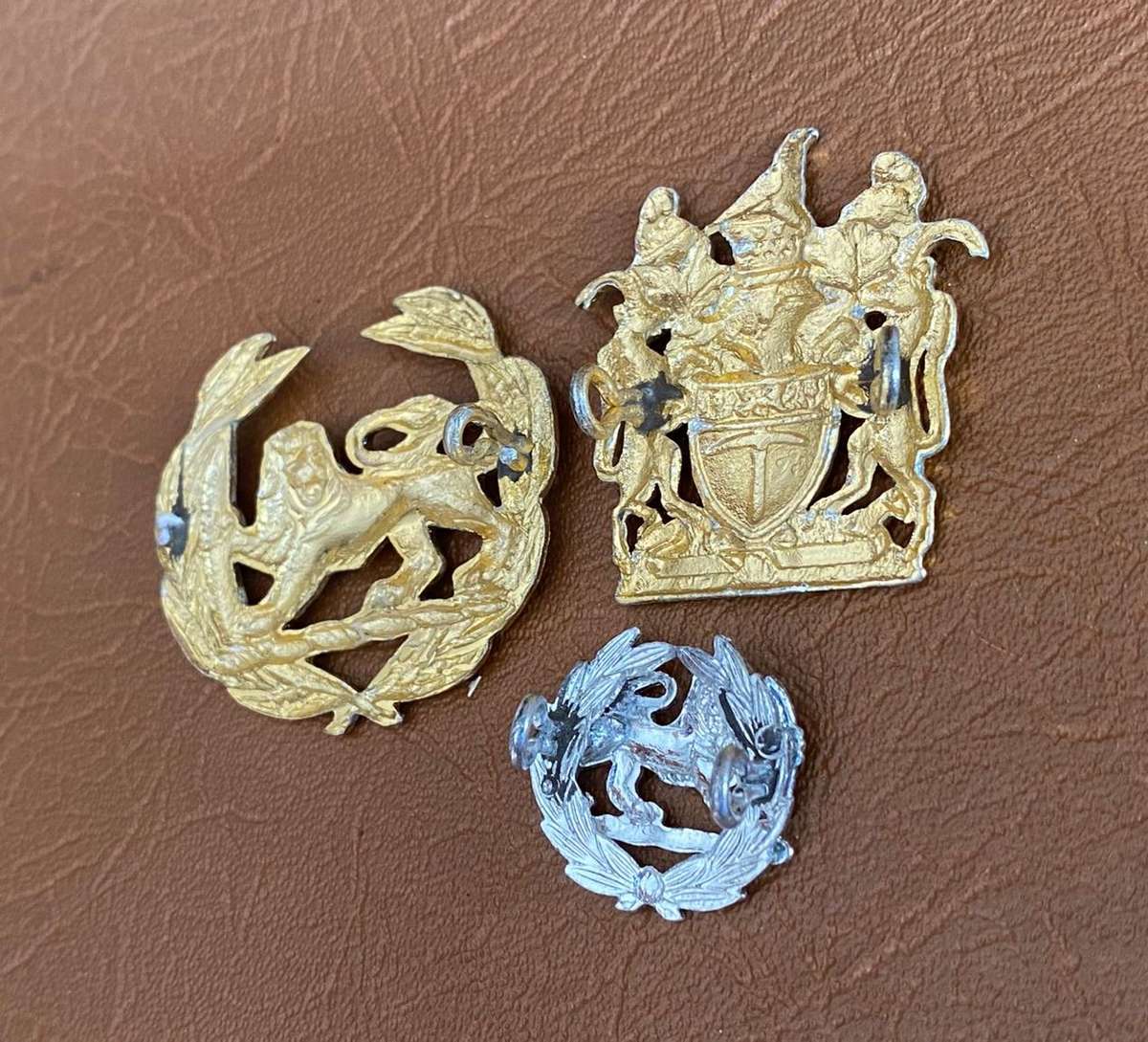RHODESIAN RANK BADGES-ANODSIED 2X GILT AND 1X CHROME- SOLD TOGETHER