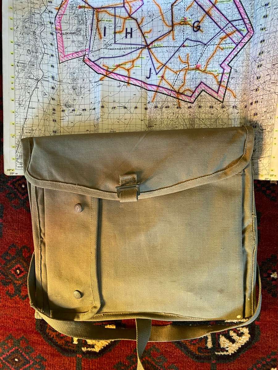 SADF PERIOD OFFICERS MAP CASE WITH 3 MAPS