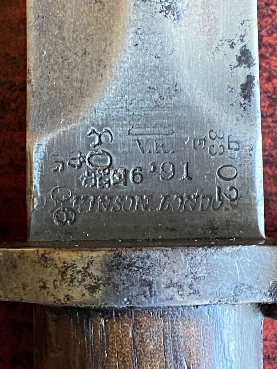 BRITISH 1888(BOER WAR ) BAYONET FOR THE LONG LEE ENFIELD RIFLE-WILKINSON LONDON MAKERS MARK-COMES WI