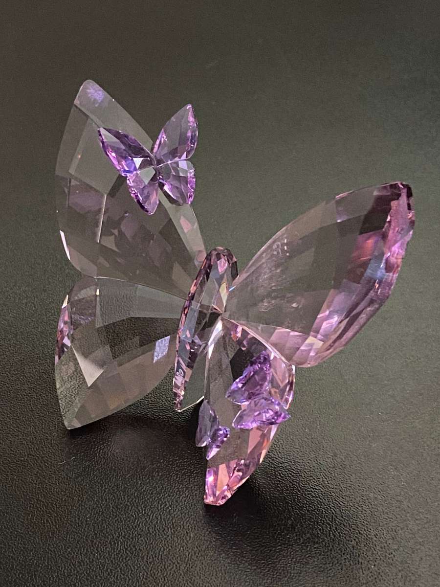 SWAROVSKI AUSTRIAN CRYSTAL BUTTERFLY 85X75-PURPLE-CONDITION VERY GOOD-NO DAMAGE