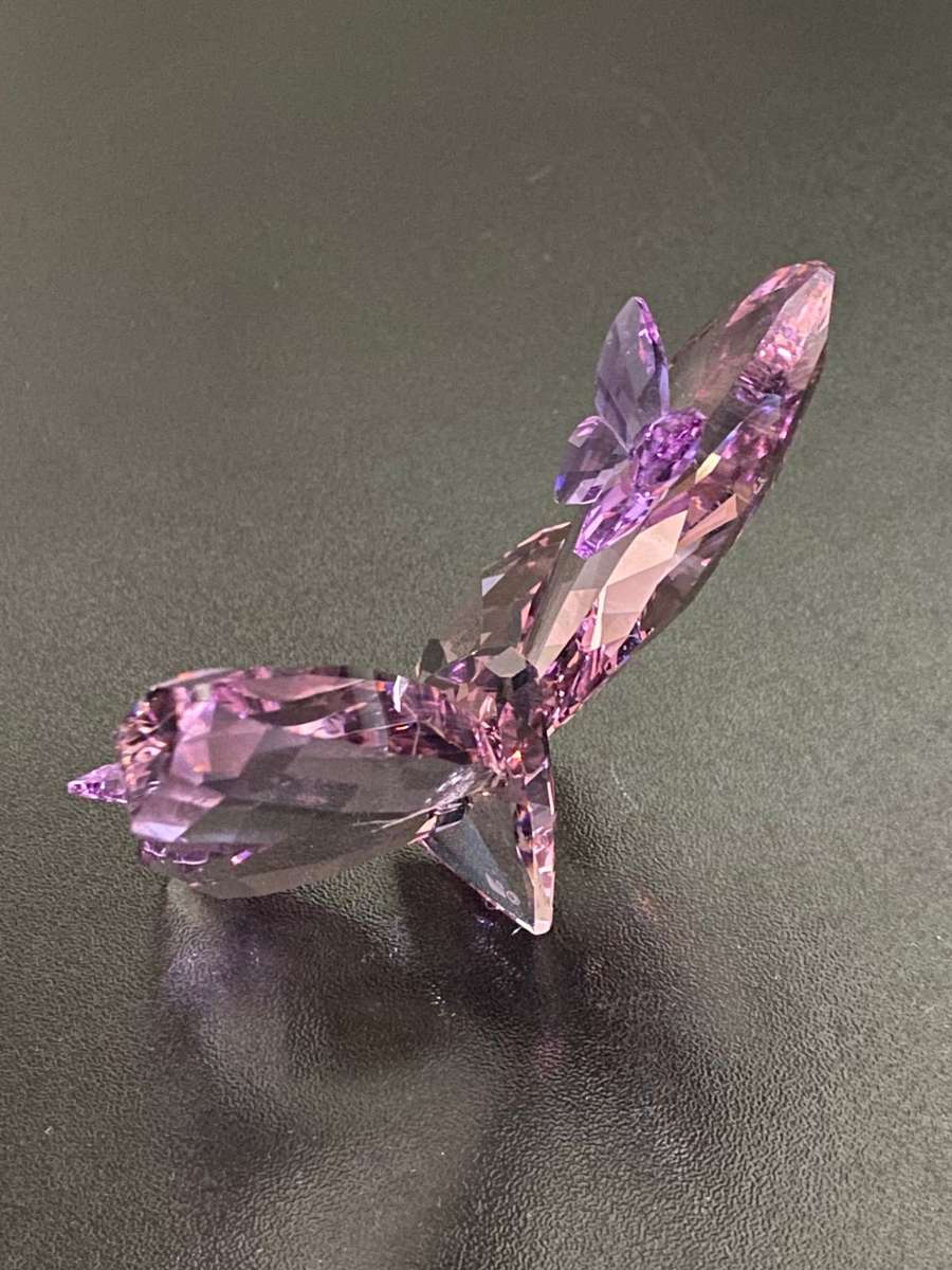 SWAROVSKI AUSTRIAN CRYSTAL BUTTERFLY 85X75-PURPLE-CONDITION VERY GOOD-NO DAMAGE