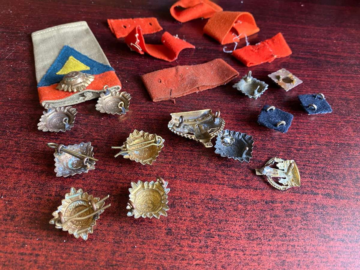 SELECTION OF AUTHENTIC WW2 RANKS