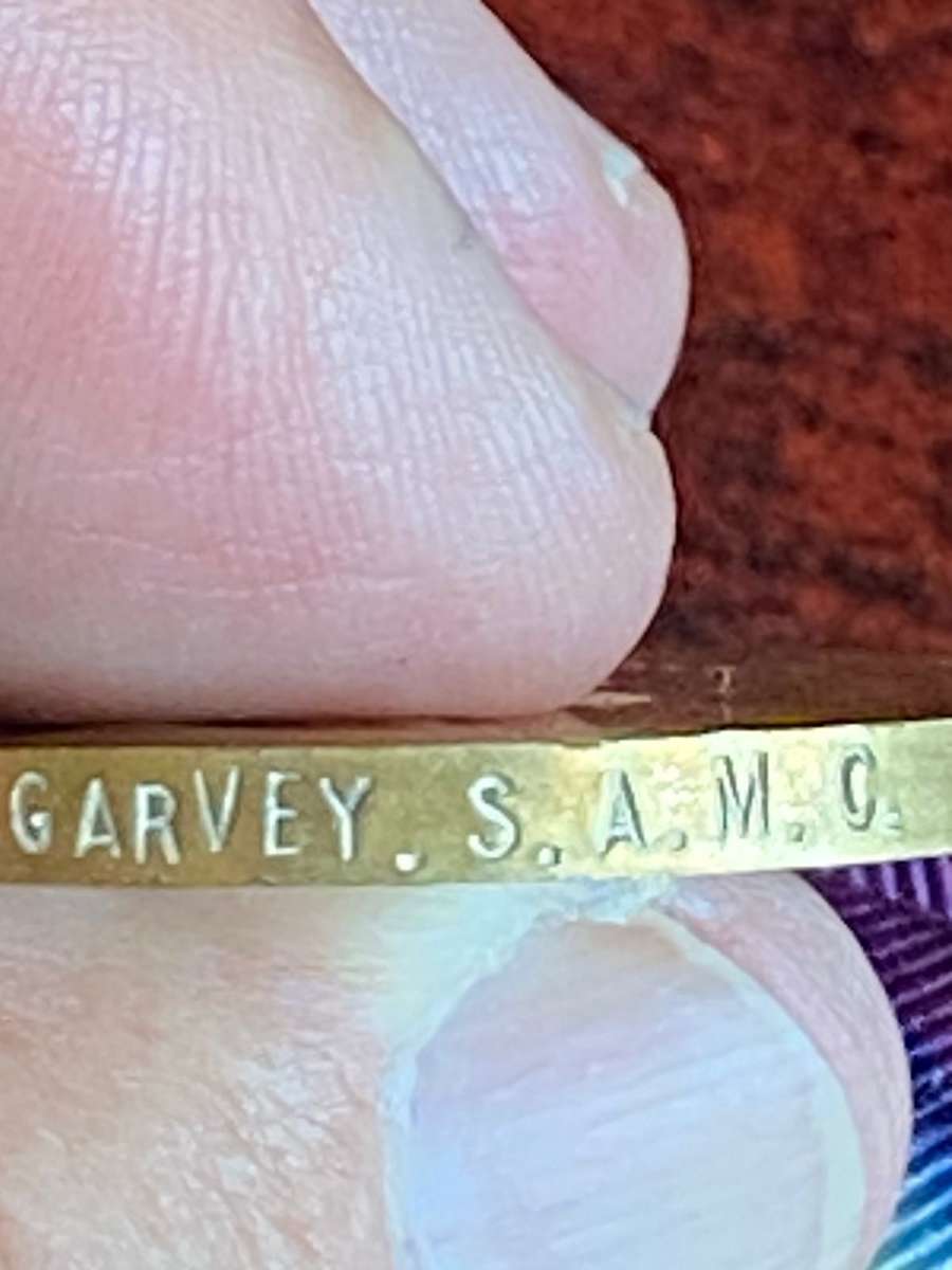 WW1 VICTORY MEDAL AWARDED TO PTE. THOMAS ROBERT GARVEY S.A.M.C.