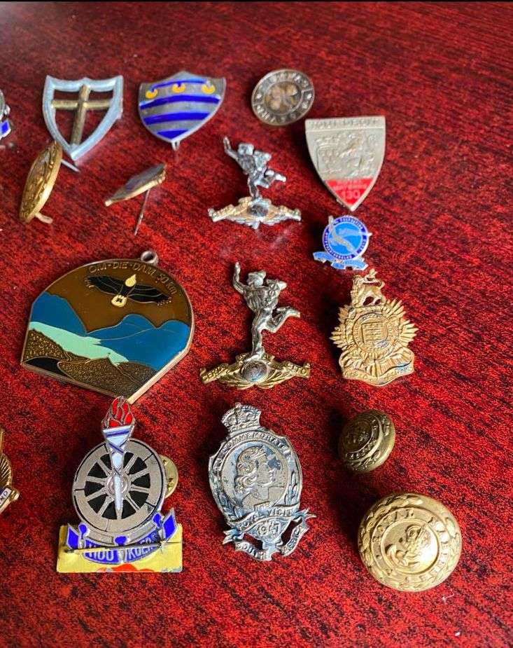 MIXED LOT OF BADGES,ETC. -SOLD TOGETHER