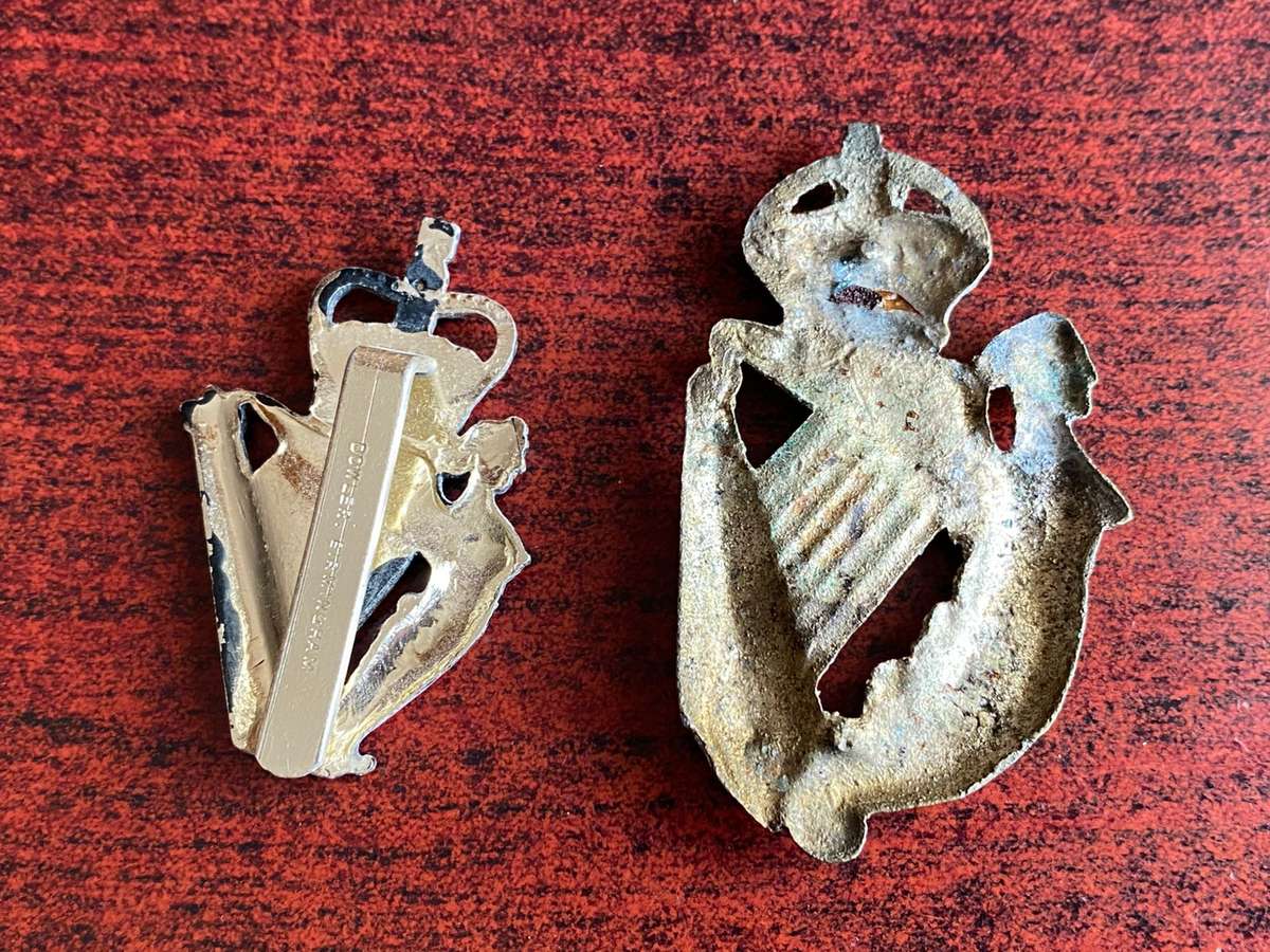 ROYAL IRISH REGT. AND ULSTER DEFENCE REGT. CAP BADGES