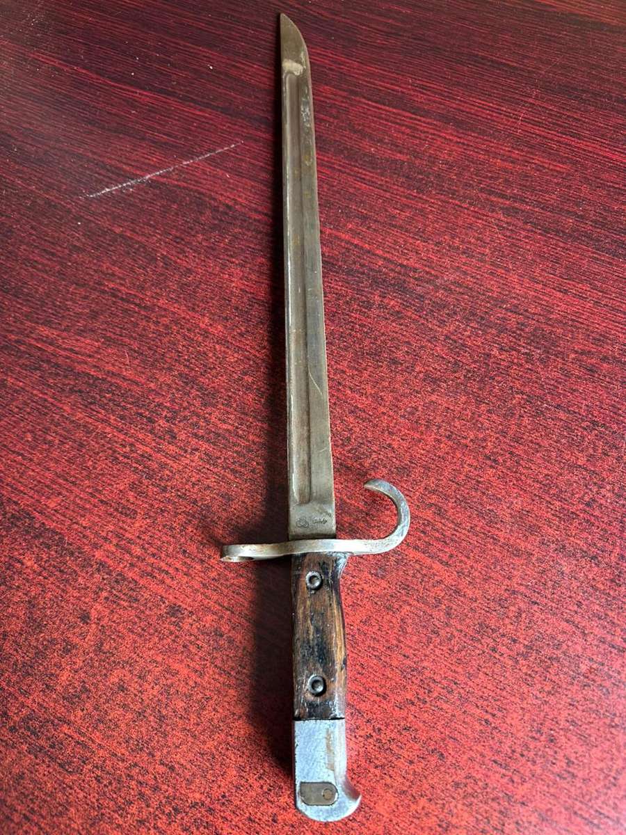 Japanese 30th Year (1897) Bayonet for the Arisaka Rifle - The Arrow and M Mark