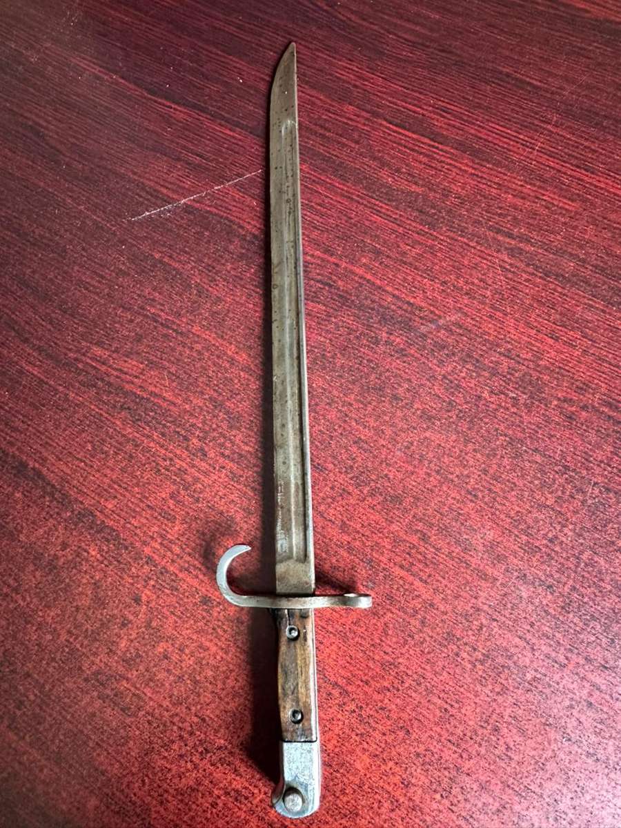 Japanese 30th Year (1897) Bayonet for the Arisaka Rifle - The Arrow and M Mark