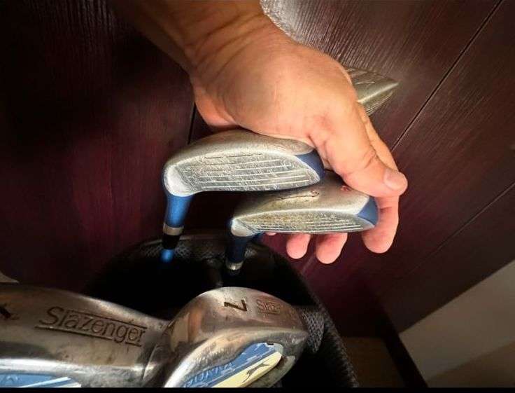 SLAZENGER LADIES SET-COMPLETE SETS-ONLY NEEDS SAND WEDGE AND 5 DRIVER NEEDS A NEW SHAFT-FOLLOWING 3