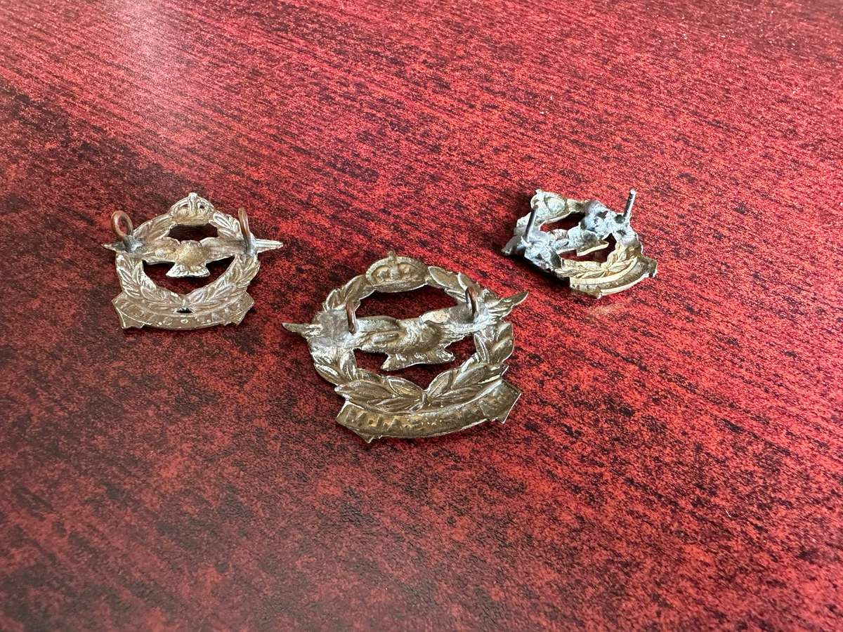 SAAF GILDING METAL CAP AND COLLARS-WORN 1926-1959-SOME LUGS REPLACED