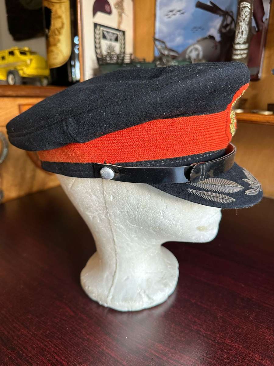 SADF SENIOR OFFICERS BLACK PEAK CAP FOR UNDRESS BLUES-GOOD CONDITION