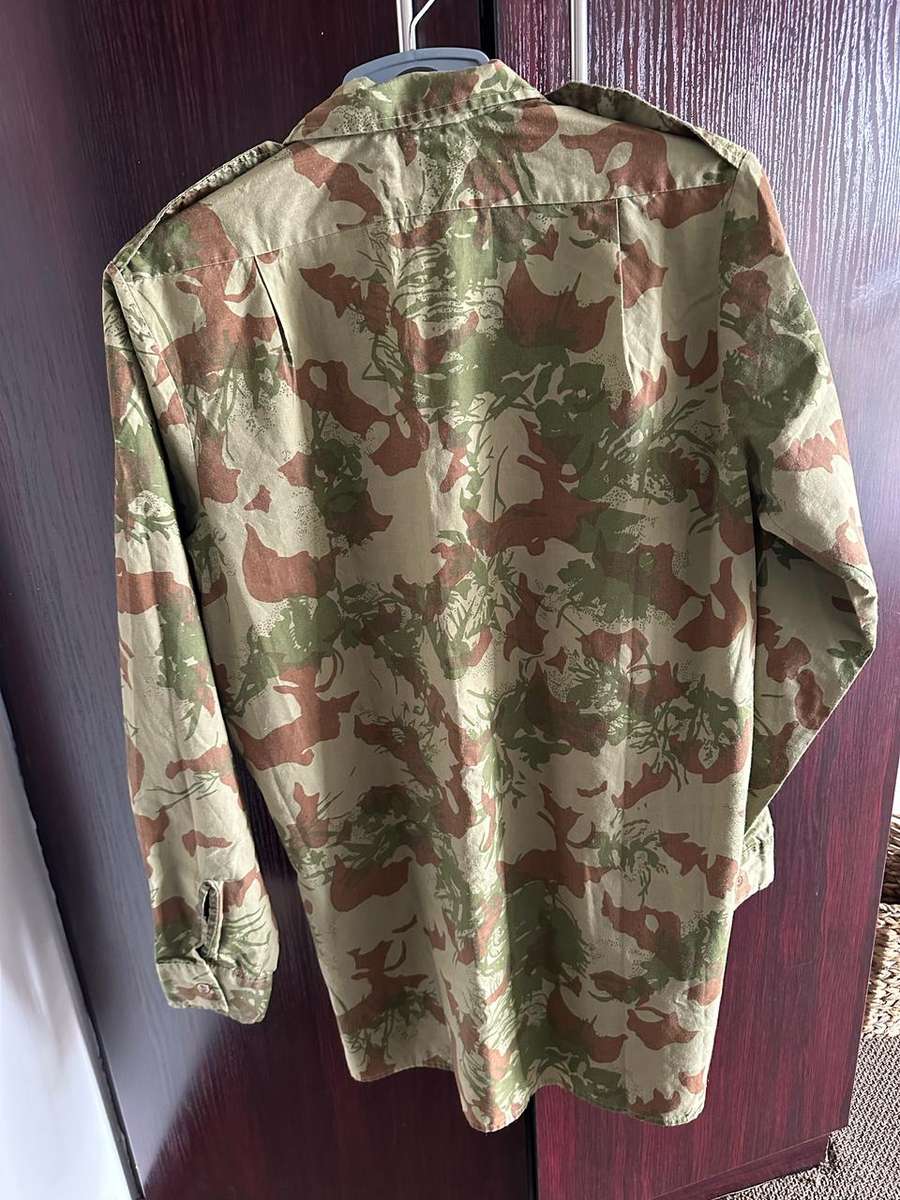 POLICE TASK FORCE 2ND PATTERN CAMO LONG SLEEVE SHIRT-IN GOOD CONDITION WITH NO DAMAGE-SIZE X-TRA LAR