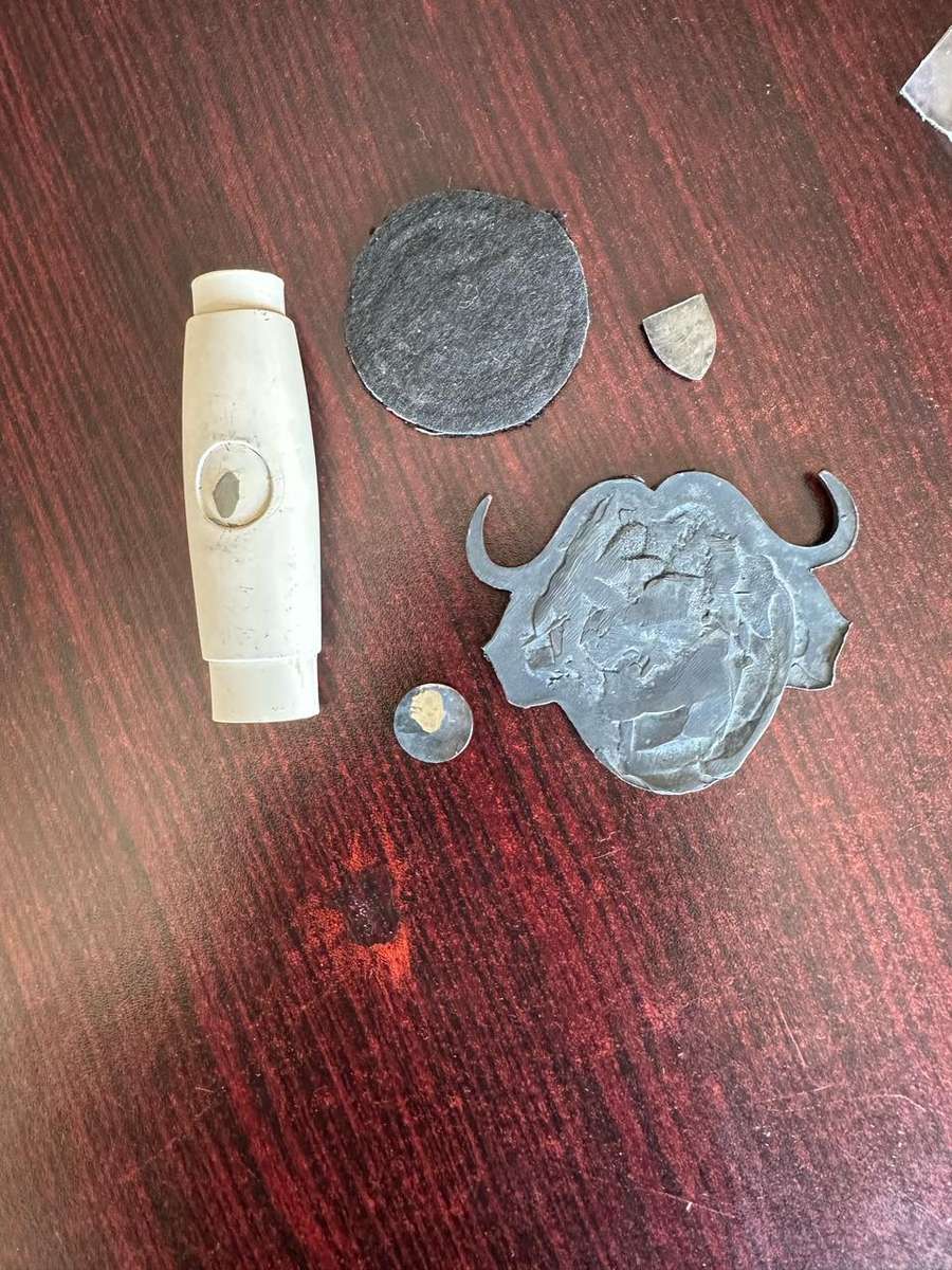 SELECTION OF 32 BATTALION ITEMS