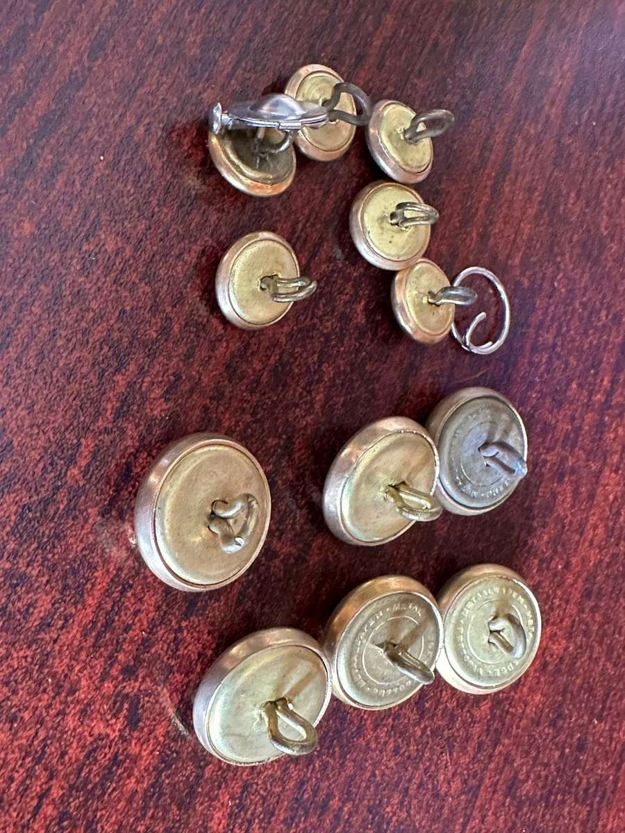 SA CORRECTIONAL SERVICES TUNIC BUTTONS-DIAMETER 18 AND 12 MM