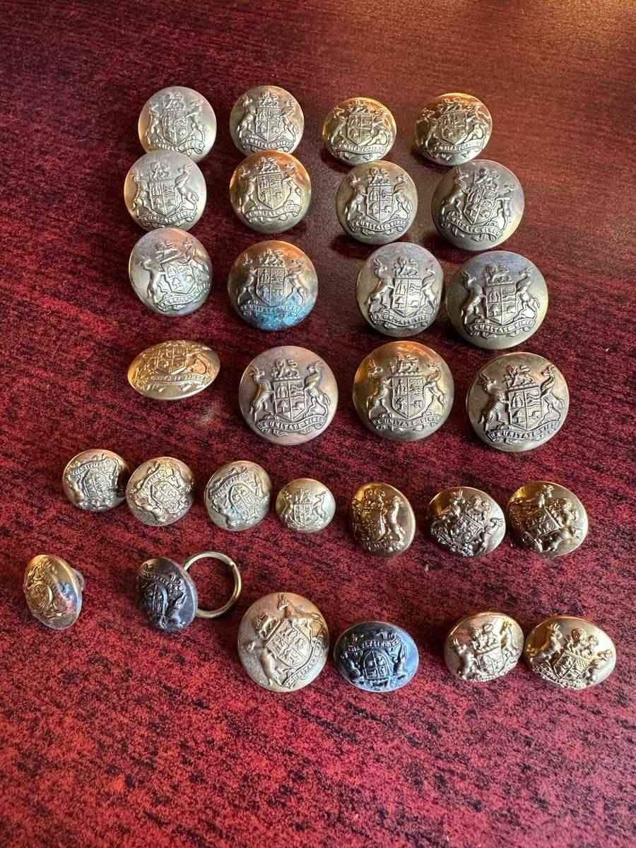 SA UNIVERSAL TUNIC BUTTONS