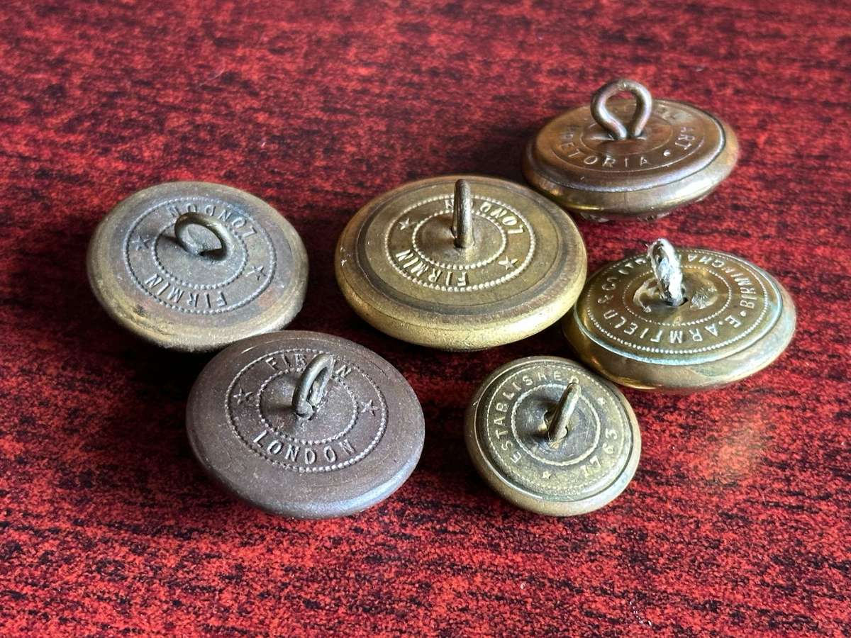 SA TUNIC BUTTONS- 6 SOLD TOGETHER