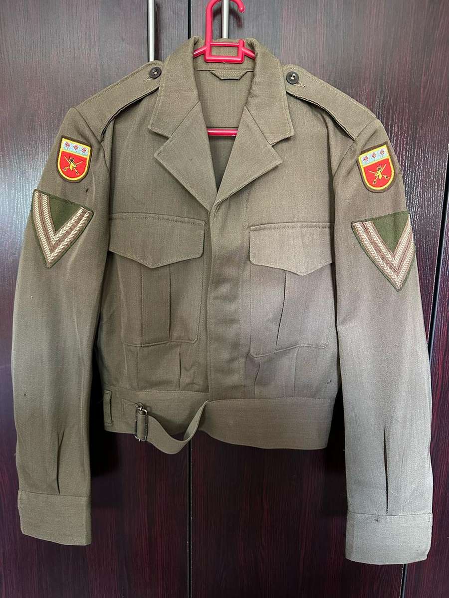 SA UNION PERIOD BUNNY JACKET,SIZE MEDIUM-MEASURES 49CM ARMPIT TO ARMPIT-LABELLED AND DATED 1965-SOLD