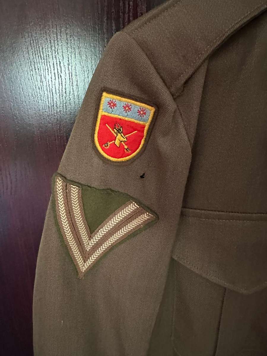 SA UNION PERIOD BUNNY JACKET,SIZE MEDIUM-MEASURES 49CM ARMPIT TO ARMPIT-LABELLED AND DATED 1965-SOLD