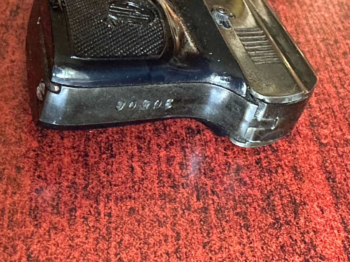 6 MM GAS,STARTER PISTOL-SOLD AS IS E.M.G.E. MOD 6 MADE IN GERMANY