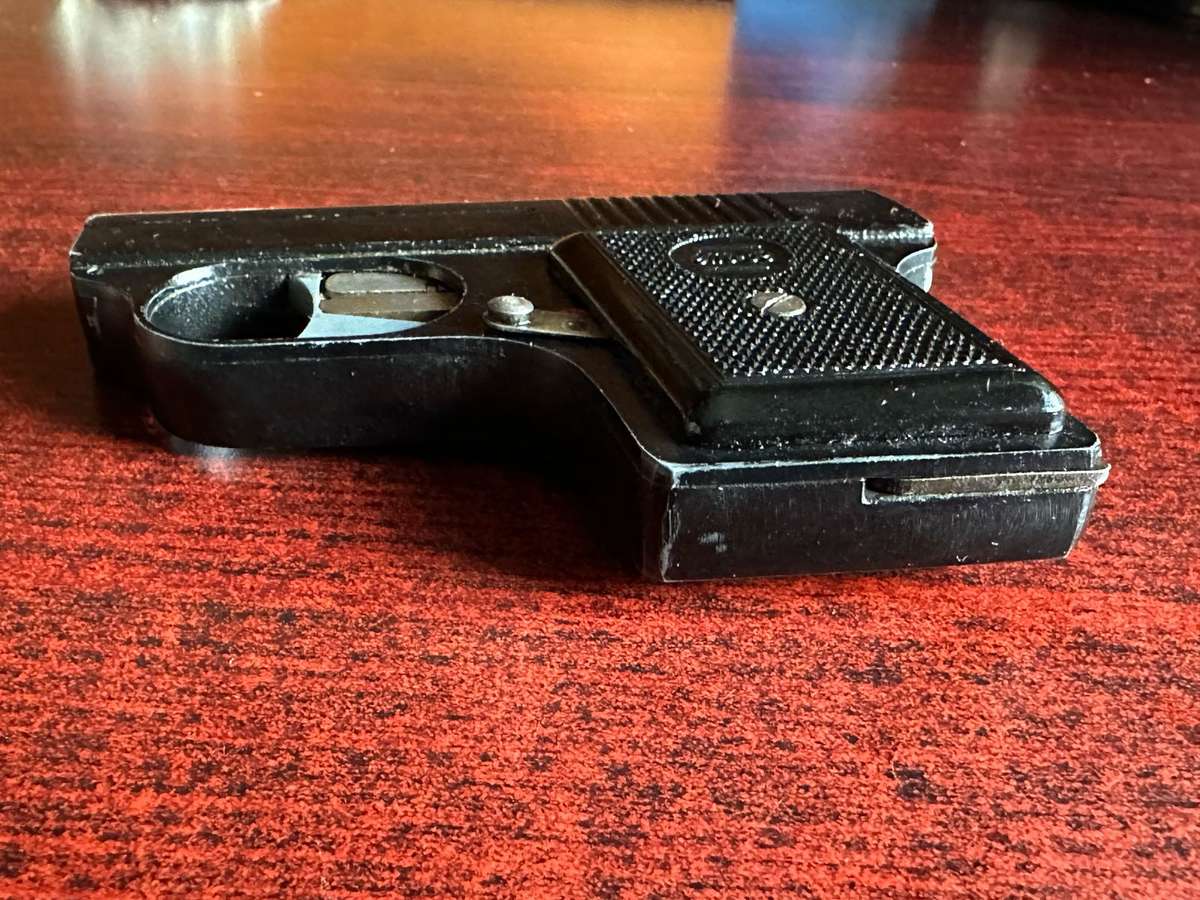 EM-SE GAS STARTER PISTOL-SOLD AS IS