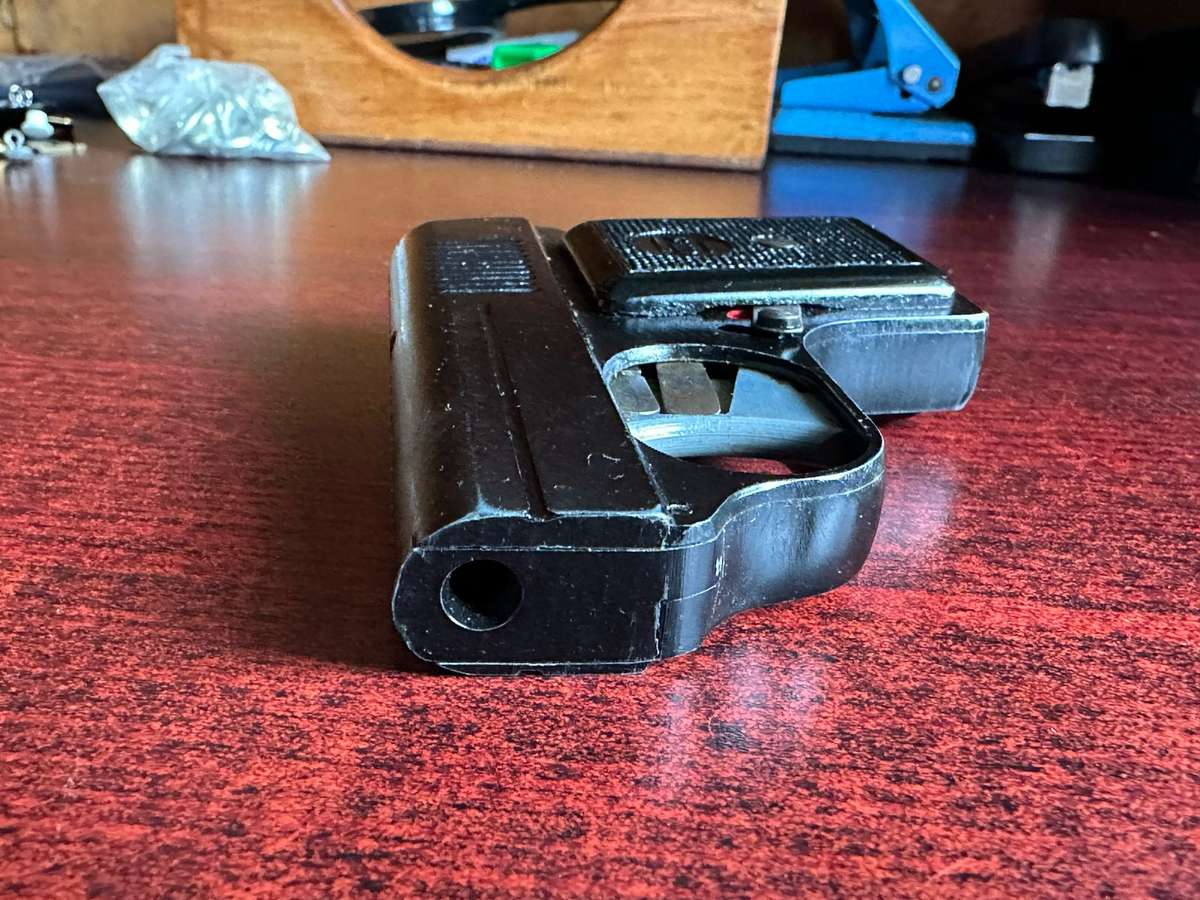 EM-SE GAS STARTER PISTOL-SOLD AS IS