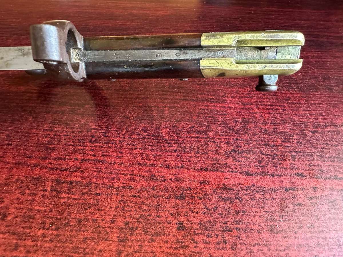 FRENCH 1874 YATAGHAN BAYONET WITH T-FORM BLADE-METAL SCABBARD -THIS BAYONET IS STILL IN OVERALL GOOD